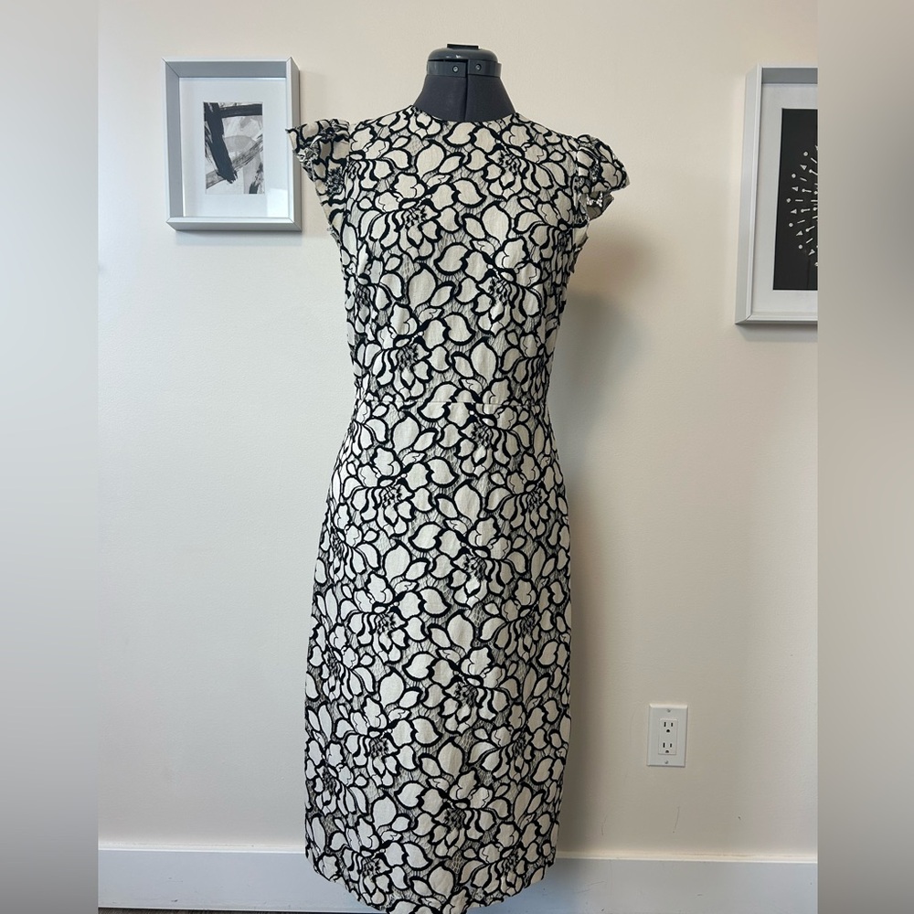 H&M Black Cream Lace Midi Dress US 8 Flutter Sleeve Sheath Cocktail Dress